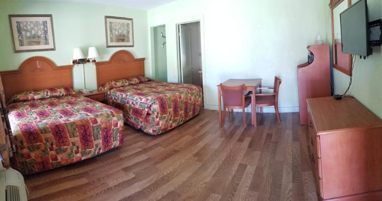 Budget Inn Magnolia エクステリア 写真